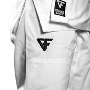 BJJ ги за жени от Ground Force - Basic Gi V2 - бяло