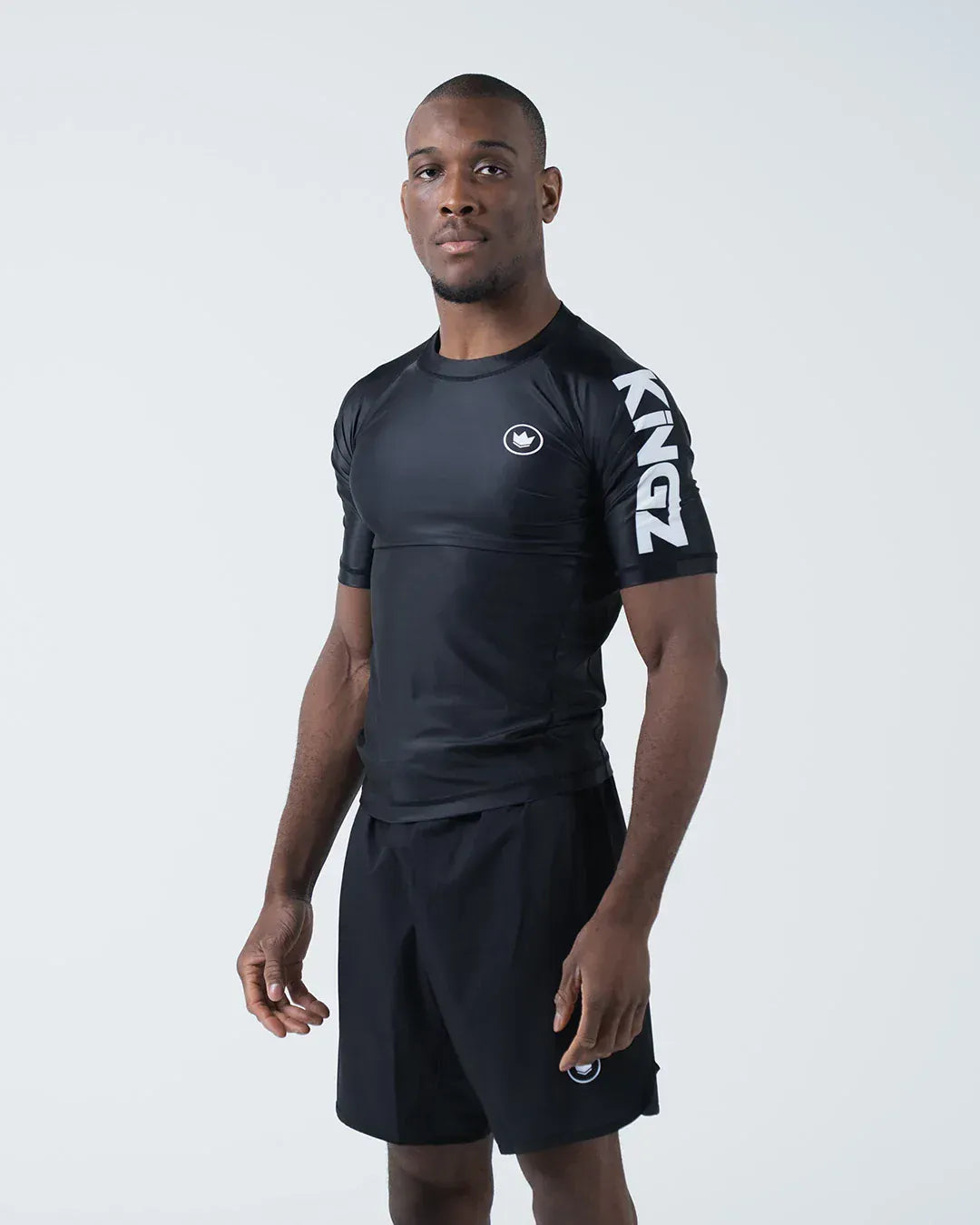 imgi_68_KZR12-Kore-V2-Short-Sleeve-Rashguard-Black-Men-5_1600x1600_eb40f09c-e8a6-49de-a8a7-44708f38174b.webp
